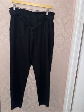 2/$30 Streetwear Society Women’s Black Paperbag Waist Straight Leg Pants